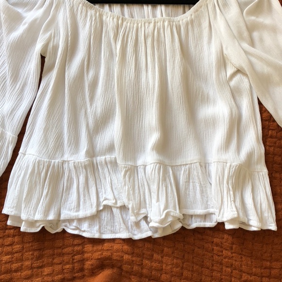 Topshop Over the Shoulder Blouse - Picture 4 of 5